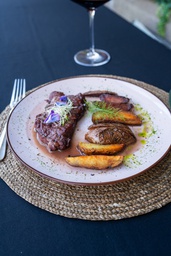 Tenderloin steak in red wine sauce