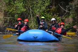 Full Day Rafting: Gastronomía y Vinos